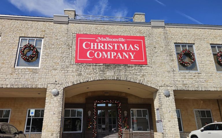 Madisonville Christmas Company Opens Holiday Pop Up In Former Weir S Furniture P