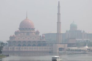Malaysia Urges Asean To Address Transboundary Haze Before Manila Summit