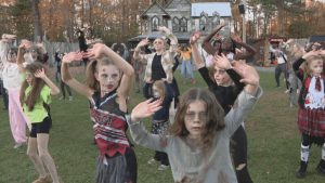 Malta Community Gathers At Double M Haunted Hayrides For Thriller Dance Record A