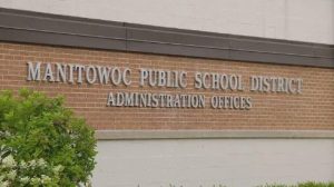 Manitowoc School Board Considers 6 10 Million Annual Referendum To Secure Fundin