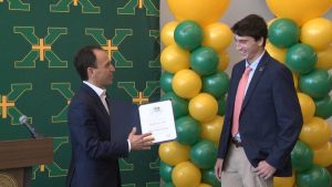 Mayor Honors St Xavier Senior Wyatt Anderson For Marathon Feats After Paralysis