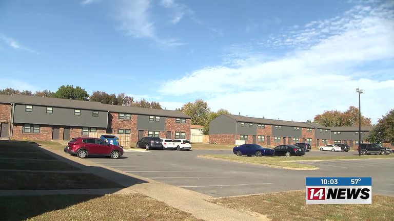 Mayor Terry Celebrates Ribbon Cutting Of Renovated Northbend Townhomes