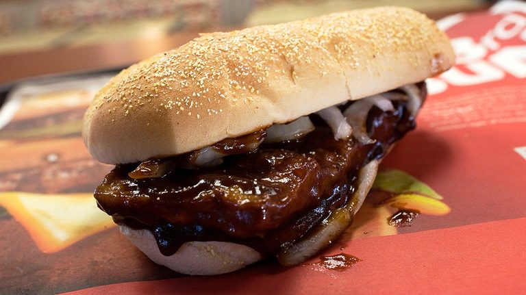 Mcrib Returns Nationwide Starting Oct 27 Check Local Mcdonald S Apps For Availab