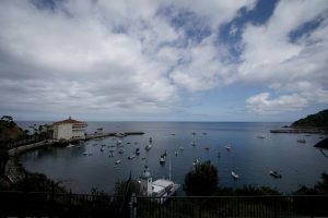 Medical Helicopter Crashes Off Catalina Island Two Dead And Two Injured