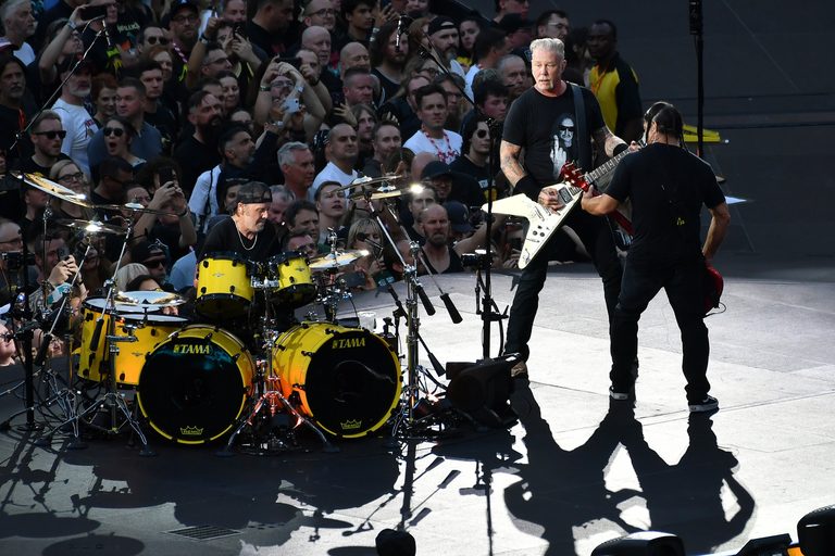 Metallica Blood Drives At Mohegan Sun Offer Exclusive T Shirts To Donors