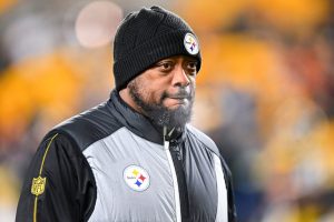 Mike Tomlin Shares His Decade Long Minecraft City As A Family Bonding Project