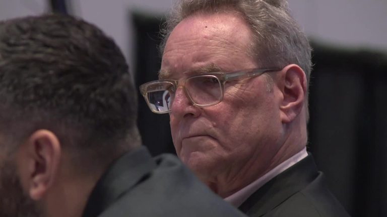 Milwaukee Center District Settles 350 000 Dispute With Former Ceo Marty Brooks