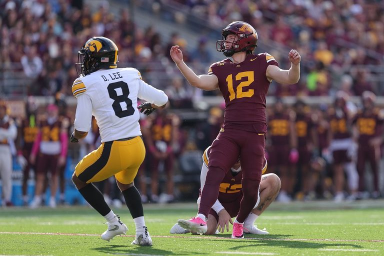 Minnesota Gophers Kicker Luke Drzewiecki Shines In Brief But Historic Stint
