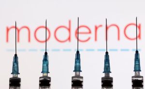 Moderna To Join Nasdaq 100 Replacing Warner Bros Discovery On Oct 9
