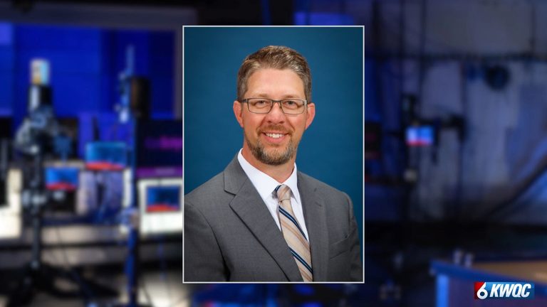 Moline City Council Appoints Barry Dykhuizen As New City Administrator