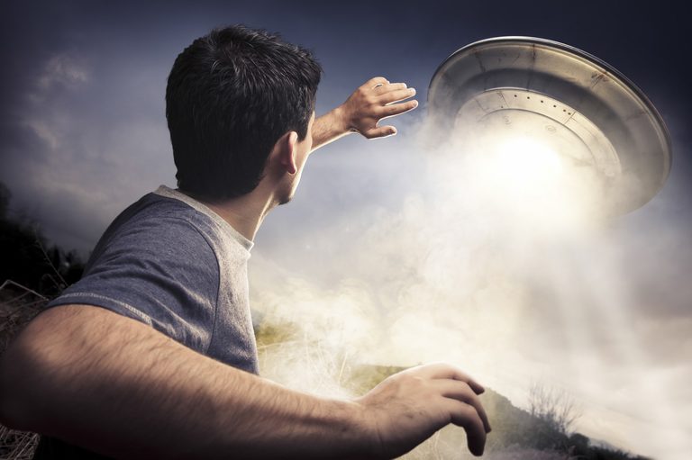 Montana Hunters Recall 2003 Triangular Sighting As New Ufo Files Emerge