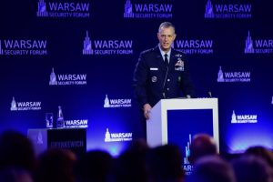 Nato Commander Says Alliance Ready To Fight Tonight As Russia Threatens Europe