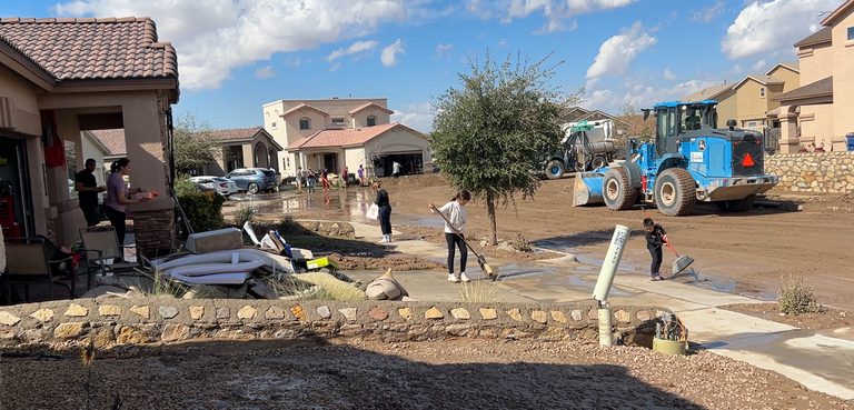 Neighbors Rally To Clean Up West El Paso After Floods Damage 16 Homes
