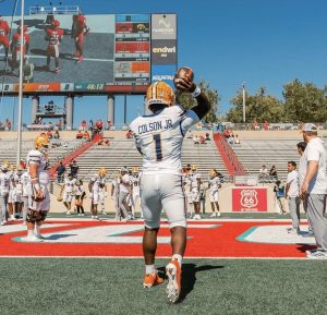 New Mexico Lobos Dominate Utep Miners 21 0 At Halftime In Mountain West Opener