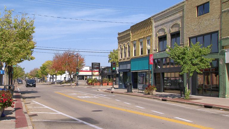 New Oshkosh Noise Ordinance Quieted Fall Pub Crawl Residents Praise Calm Streets