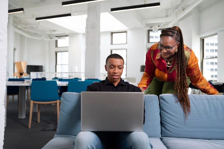 New Teen Lounge The Parke To Offer Safe Welcoming Space For Hyde Park Youth