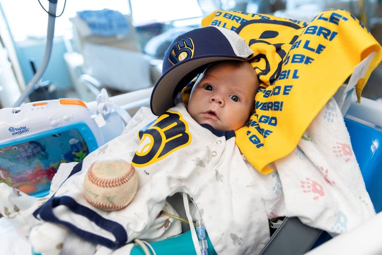 Nicu Patients At Mercyhealth S Javon Bea Hospital Cheer Brewers In World Series