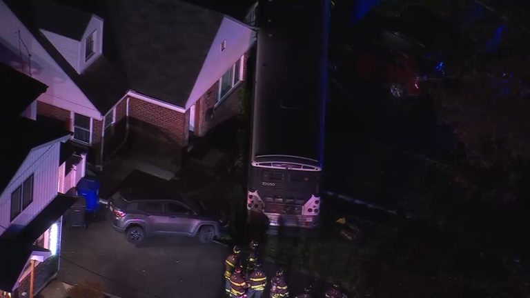 Nj Transit Bus Crashes Into Englewood Home Driver Hospitalized