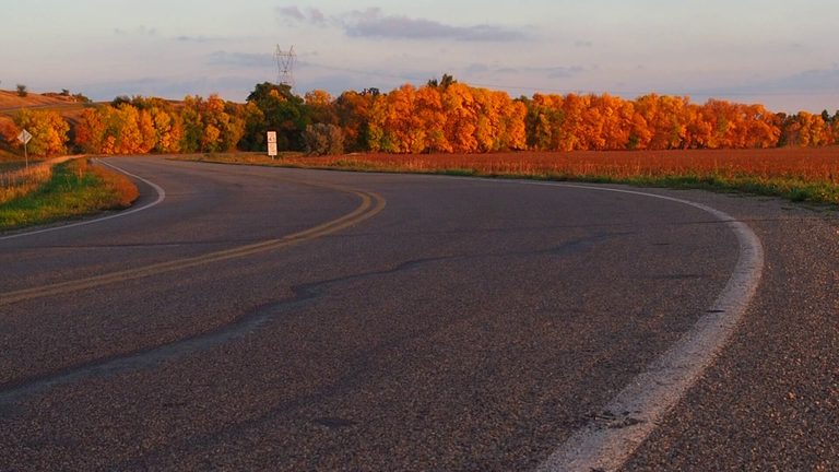North Dakota S Vibrant Fall Foliage Stays Bright Longer This Season