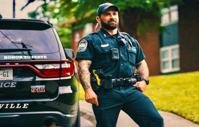 Officer J Cory Herb Honored As Our Town Hero For Service In East Knoxville