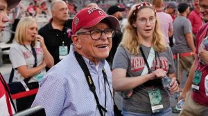 Ohio Governor Dewine Signs Order Letting 2022 Graduates Play A Fifth Season