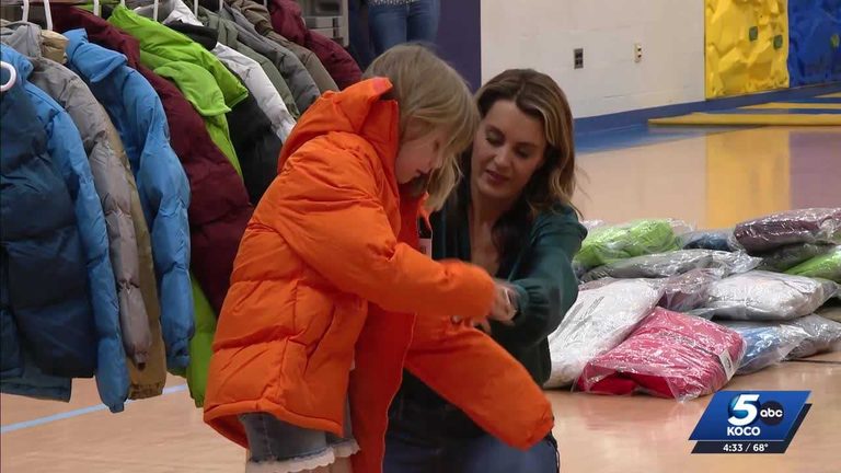 Okcps Foundation Gives Free Winter Coats To Kaiser Elementary Students