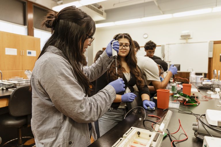Oklahoma School Of Science And Mathematics Launches Online Math Scholarship For