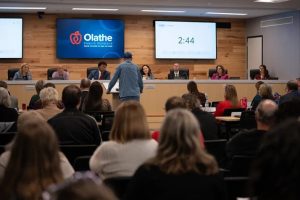 Olathe Parents Launch Petition To Trigger State Review Of Six School Closures