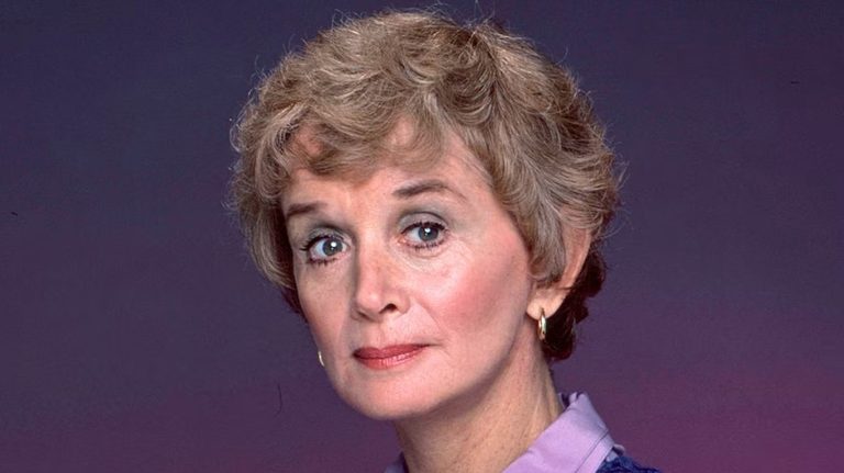 Oscar Nominated Actress Barbara Barrie Passes Away Under New York S Medical Aid