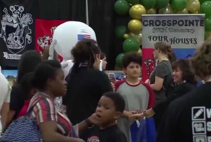 Palm Beach County School District Hosts Annual Fair For Families At South Florid