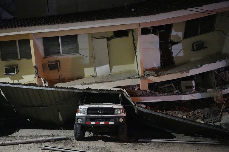 Panama Declares State Of Emergency After 7 7 Magnitude Quake Rattles Central Pro