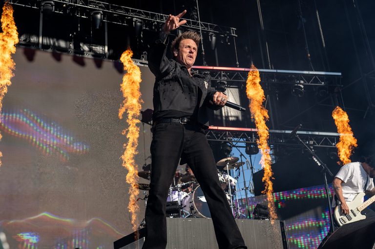Papa Roach To Headline Rise Of The Roach Tour At Talking Stick Resort Amphitheat