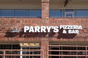 Parry S Pizzeria Taphouse Announces New Grand Prairie Location