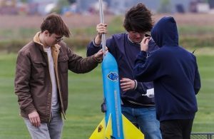 Pellissippi State Students Gain Hands On Engineering Skills At Midwest Rocketry