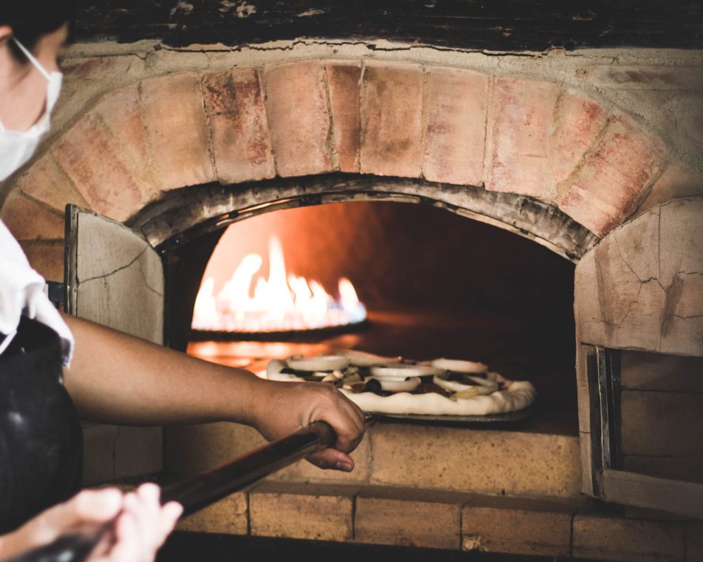 Luca's Pizza & Italian Kitchen Arlington — Arlington
