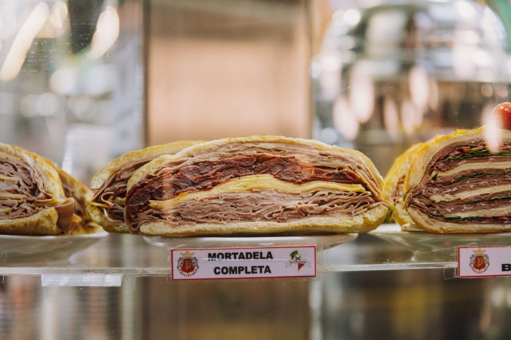 Cecil's Delicatessen & Bakery — Minneapolis
