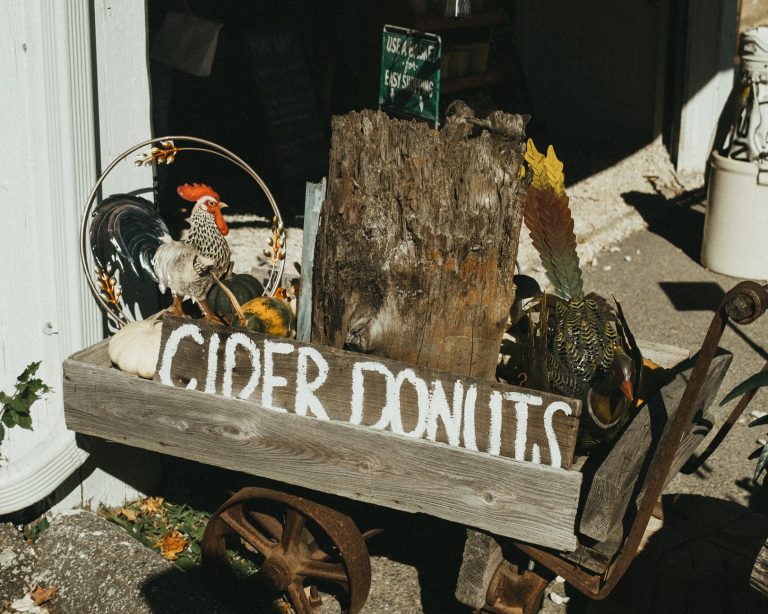 Sterritt's Farm Market & Cider Mill — Warren