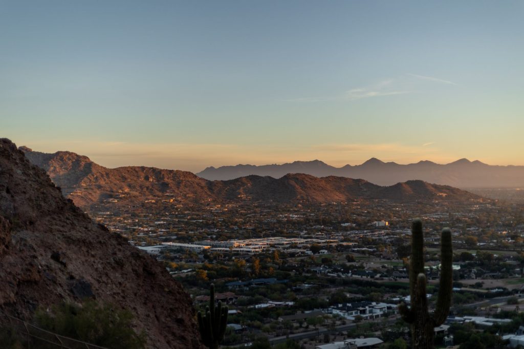 Camelback Mountain – Echo Canyon Trail via Arizona Biltmore — Scottsdale
