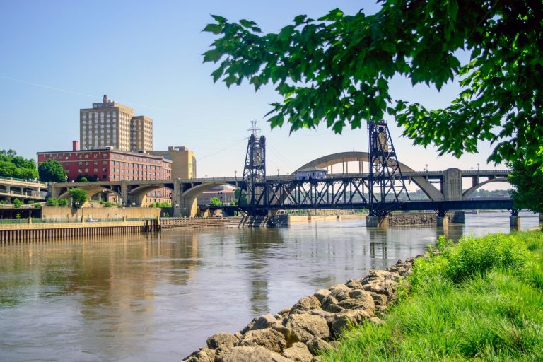 Stoney's Rockin' Country — Cedar Rapids