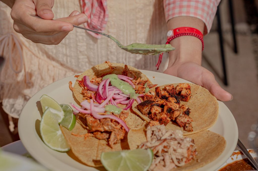 Carnitas Michoacanas — East Los Angeles