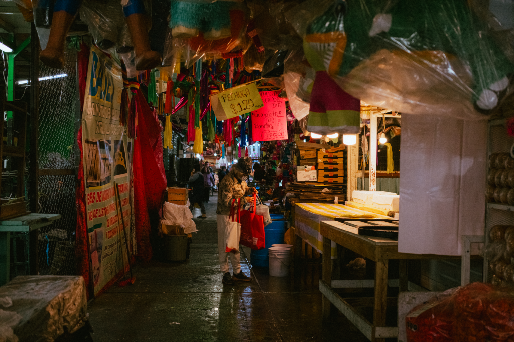 El Mercado de Los Angeles (Mercado El Pueblo) — East Los Angeles