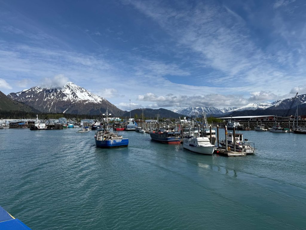 10th & M Seafoods — Anchorage