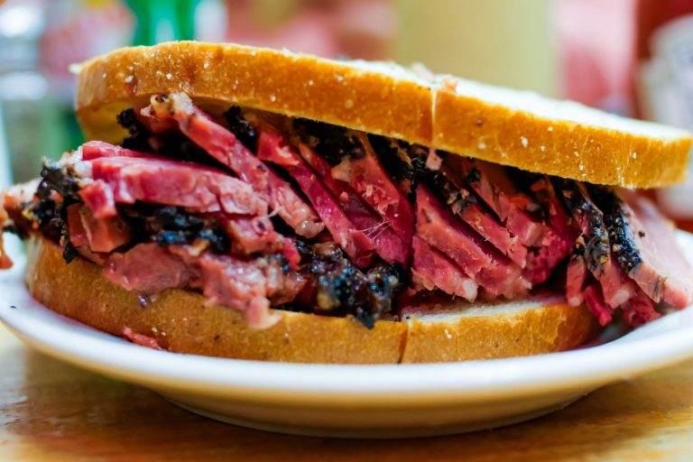 Tat's Delicatessen — Seattle