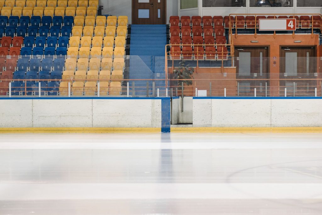 Iceland – Thousand Oaks Ice Arena — Thousand Oaks