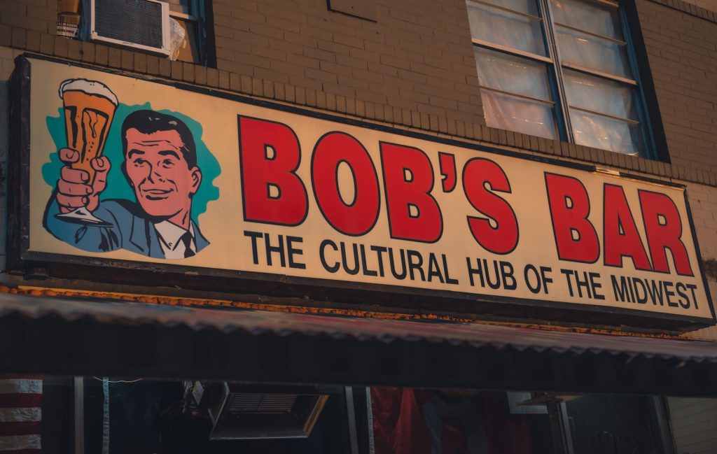 Bob's Discount Foods & Restaurant — Birmingham