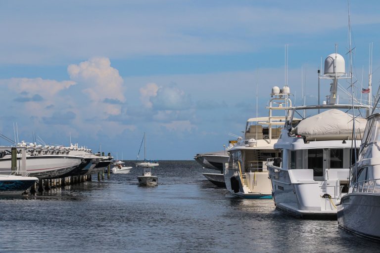 Pelican Yacht Club — Port St Lucie
