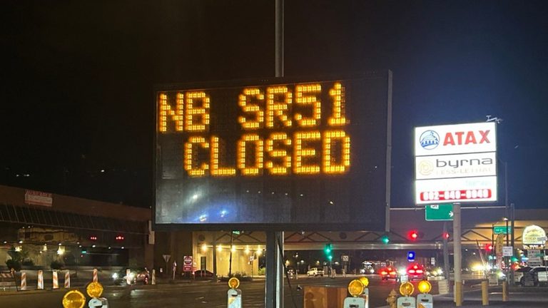 Phoenix Drivers Warned Of Weekend Freeway Closures On Sr 51 Loop 101 Loop 202 An