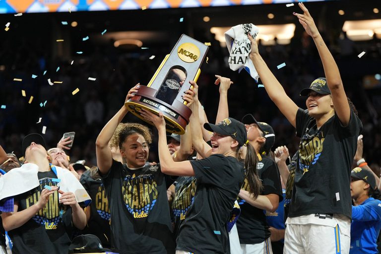 Phoenix Named Finalist To Host Future Ncaa Women S Final Four