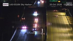 Pickup Crashes Into Stopped Vehicles On Sr 143 Near Sky Harbor Freeway Reopens B