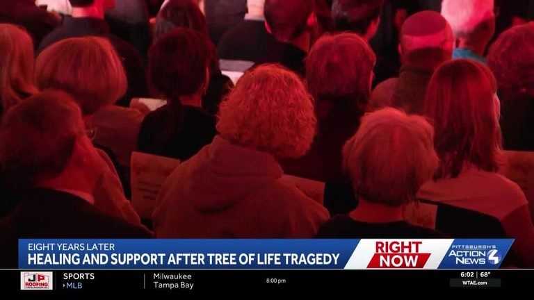 Pittsburgh Jewish Community Center Gathers To Honor Tree Of Life Victims On Eigh